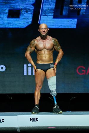 ЖЕЛЕЗНЫЙ ЧЕЛОВЕК CLASSIC PHYSIQUE_